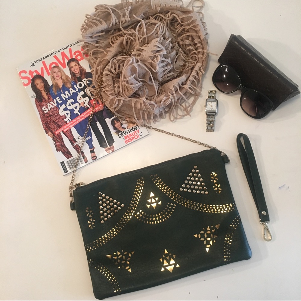 ✨Festival Season✨ MMS Green & Gold Bag